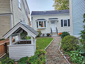 1 Bedroom cottage for rent, Newport, RI - Click for more